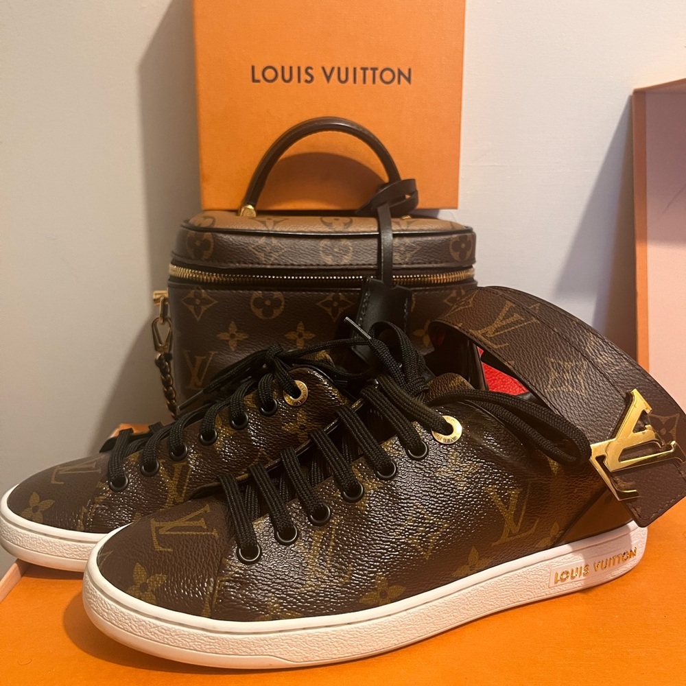 Louis Vuitton Monogram Sneakers and Bag Set - Picture 2 of 10
